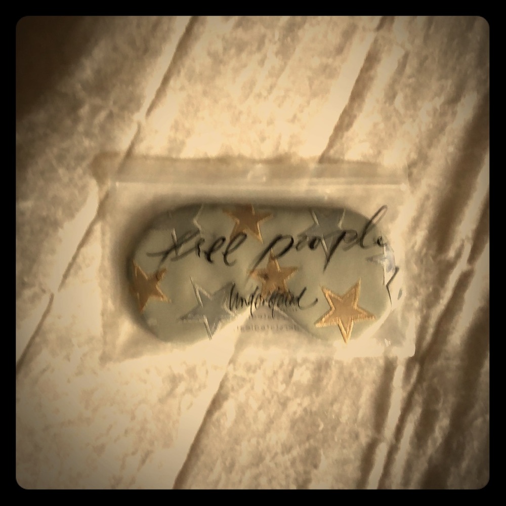 gel infused sleep mask.